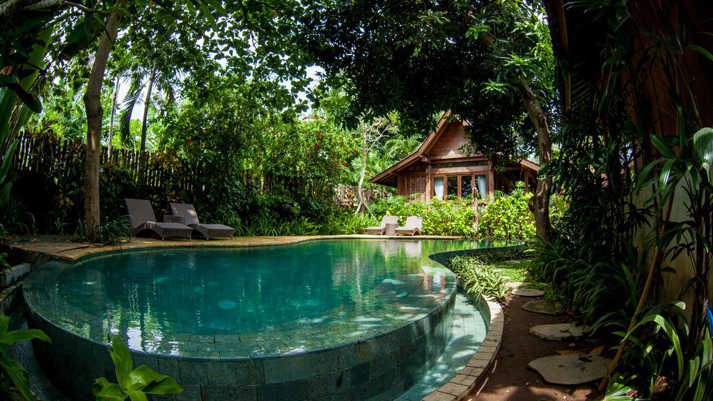 Hotel Eat Sleep Skate à Sanur Extérieur photo